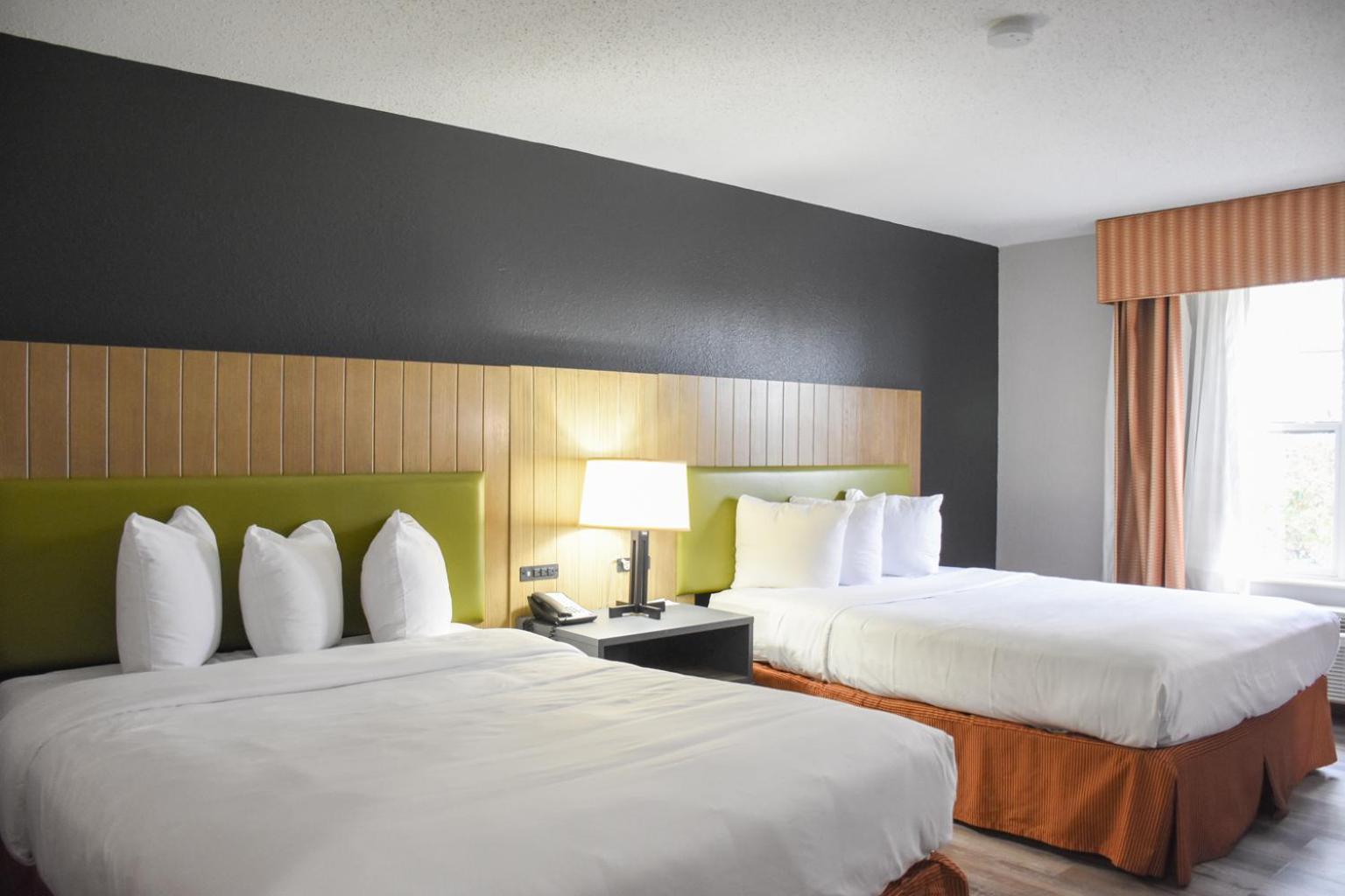Country Inn & Suites By Radisson Bloomington-Normal West, Il Zewnętrze zdjęcie